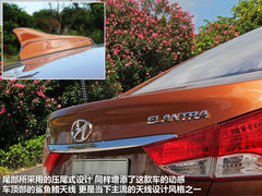 2012款 1.8L 自动 尊贵型