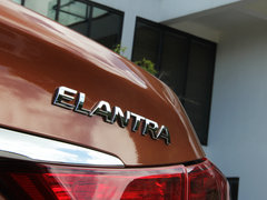 2012款 1.8L 自动 尊贵型