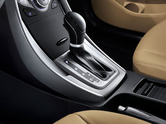 2012款 1.8L 自动 尊贵型