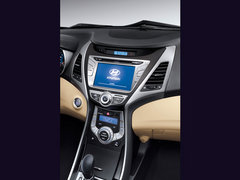 2012款 1.8L 自动 尊贵型