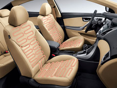 2012款 1.8L 自动 尊贵型