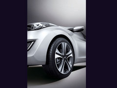 2012款 1.8L 自动 尊贵型