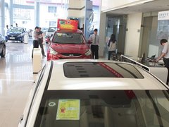 2012款 1.8L 自动 尊贵型