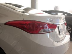 2012款 1.8L 自动 尊贵型