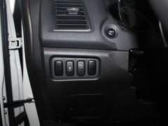 2012款 2.0L 自动 四驱豪华型 5座