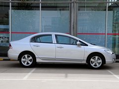 2012款 1.8L 自动 