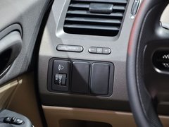 2012款 1.8L 自动 