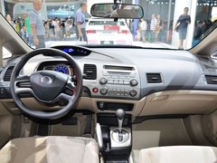 2012款 1.8L 自动 