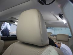 2012款 M25L 2.5L 自动 舒适版