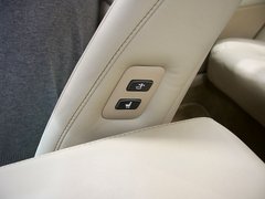 2012款 M25L 2.5L 自动 舒适版