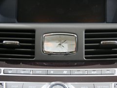 2012款 M25L 2.5L 自动 舒适版