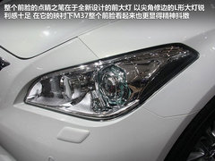 2012款 M25L 2.5L 自动 舒适版
