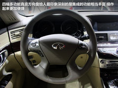 2012款 M25L 2.5L 自动 舒适版