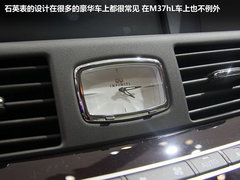 2012款 M25L 2.5L 自动 舒适版