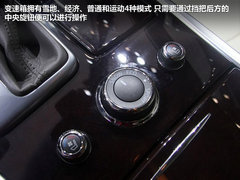 2012款 M25L 2.5L 自动 舒适版