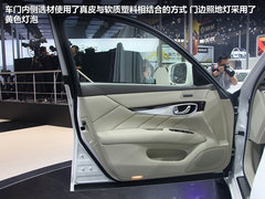 2012款 M25L 2.5L 自动 舒适版