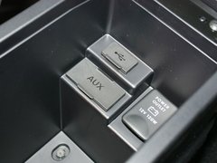2012款 2.0L CVT 四驱豪华版 5座