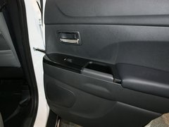 2012款 2.0L CVT 四驱豪华版 5座
