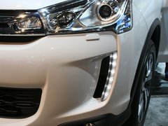 2012款 2.0L CVT 四驱豪华版 5座