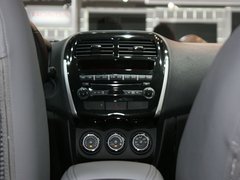 2012款 2.0L CVT 四驱豪华版 5座
