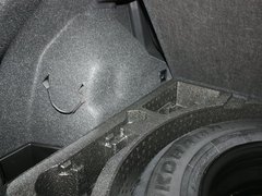 2012款 2.0L CVT 四驱豪华版 5座