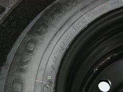 2012款 2.0L CVT 四驱豪华版 5座
