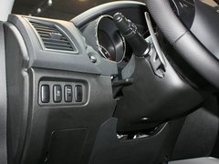 2012款 2.0L CVT 四驱豪华版 5座