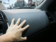 2012款 2.0L CVT 四驱豪华版 5座