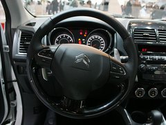 2012款 2.0L CVT 四驱豪华版 5座