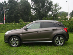 2012款 2.0L CVT 四驱豪华版 5座