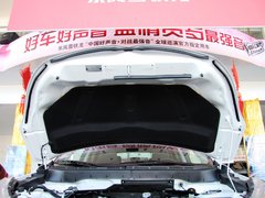 2012款 2.0L CVT 四驱豪华版 5座
