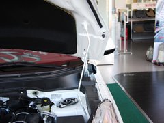 2012款 2.0L CVT 四驱豪华版 5座