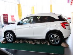 2012款 2.0L CVT 四驱豪华版 5座