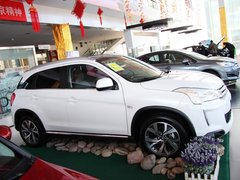 2012款 2.0L CVT 四驱豪华版 5座