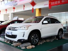 2012款 2.0L CVT 四驱豪华版 5座