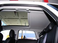 2012款 2.0L CVT 四驱豪华版 5座