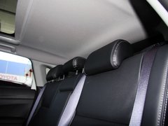 2012款 2.0L CVT 四驱豪华版 5座