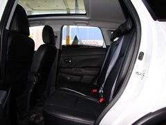 2012款 2.0L CVT 四驱豪华版 5座