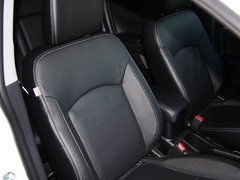 2012款 2.0L CVT 四驱豪华版 5座