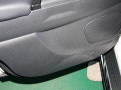 2012款 2.0L CVT 四驱豪华版 5座