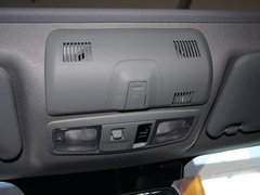 2012款 2.0L CVT 四驱豪华版 5座
