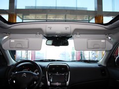 2012款 2.0L CVT 四驱豪华版 5座
