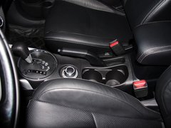 2012款 2.0L CVT 四驱豪华版 5座