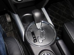 2012款 2.0L CVT 四驱豪华版 5座