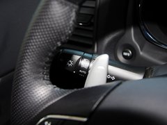 2012款 2.0L CVT 四驱豪华版 5座