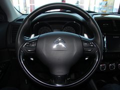 2012款 2.0L CVT 四驱豪华版 5座
