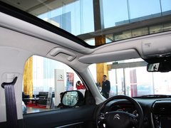 2012款 2.0L CVT 四驱豪华版 5座