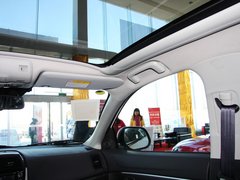 2012款 2.0L CVT 四驱豪华版 5座