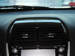 2012款 2.0L CVT 四驱豪华版 5座