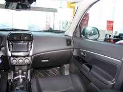 2012款 2.0L CVT 四驱豪华版 5座